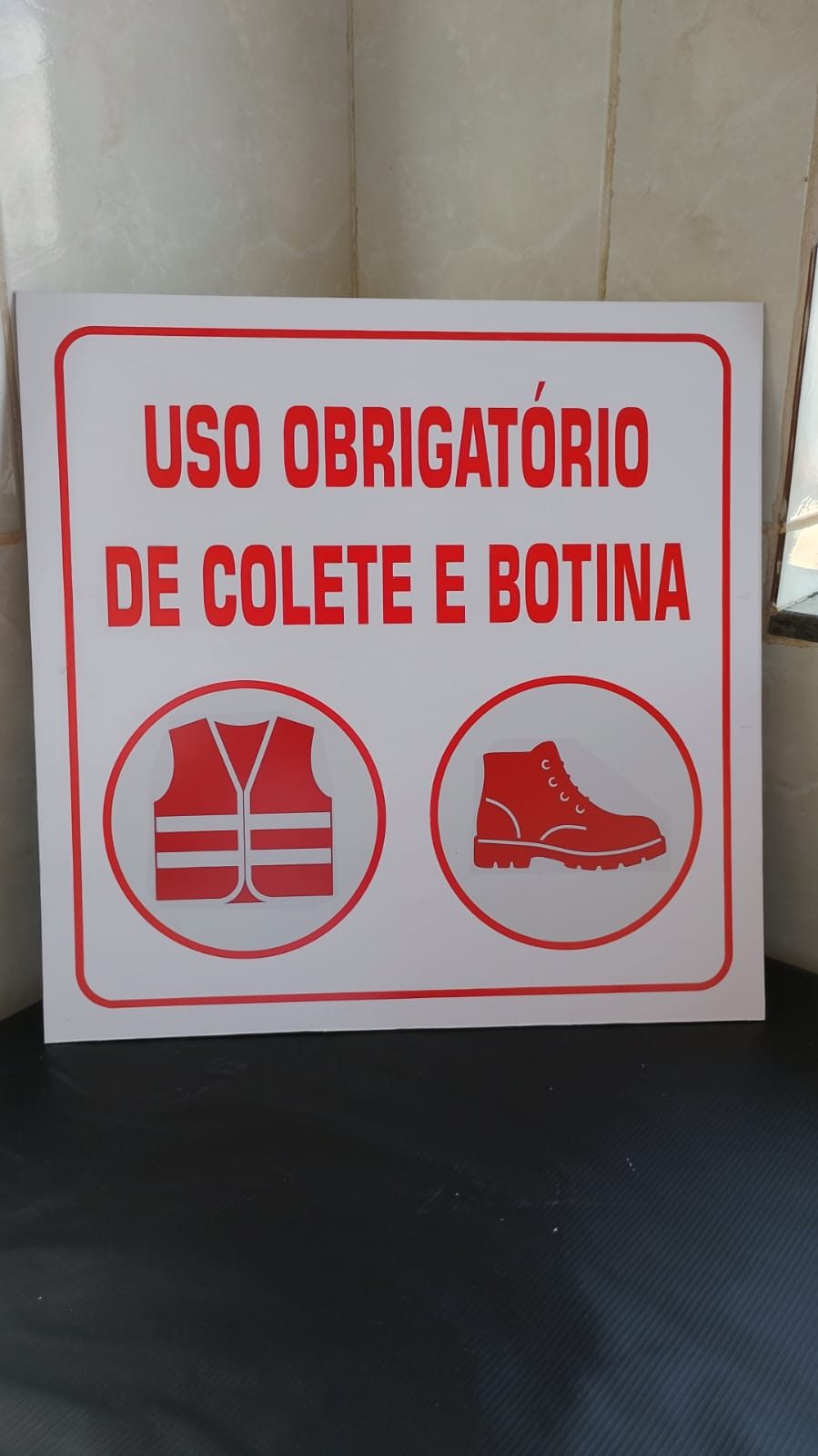 Placas de sinalização ACM